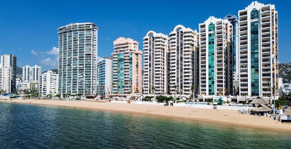 Crece angustia e incertidumbre para los empresarios de Acapulco tras huracán